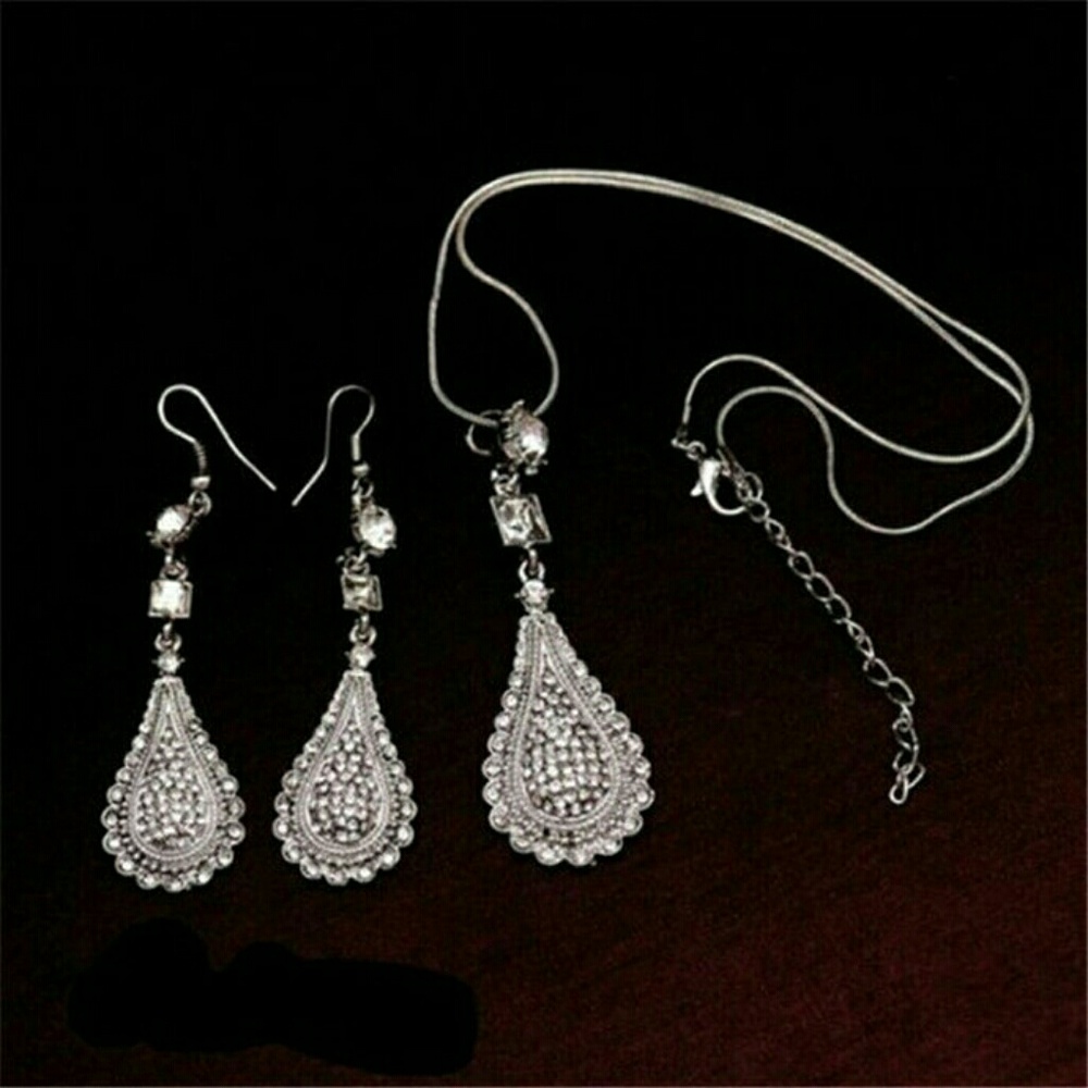 White gold  Plated Necklace